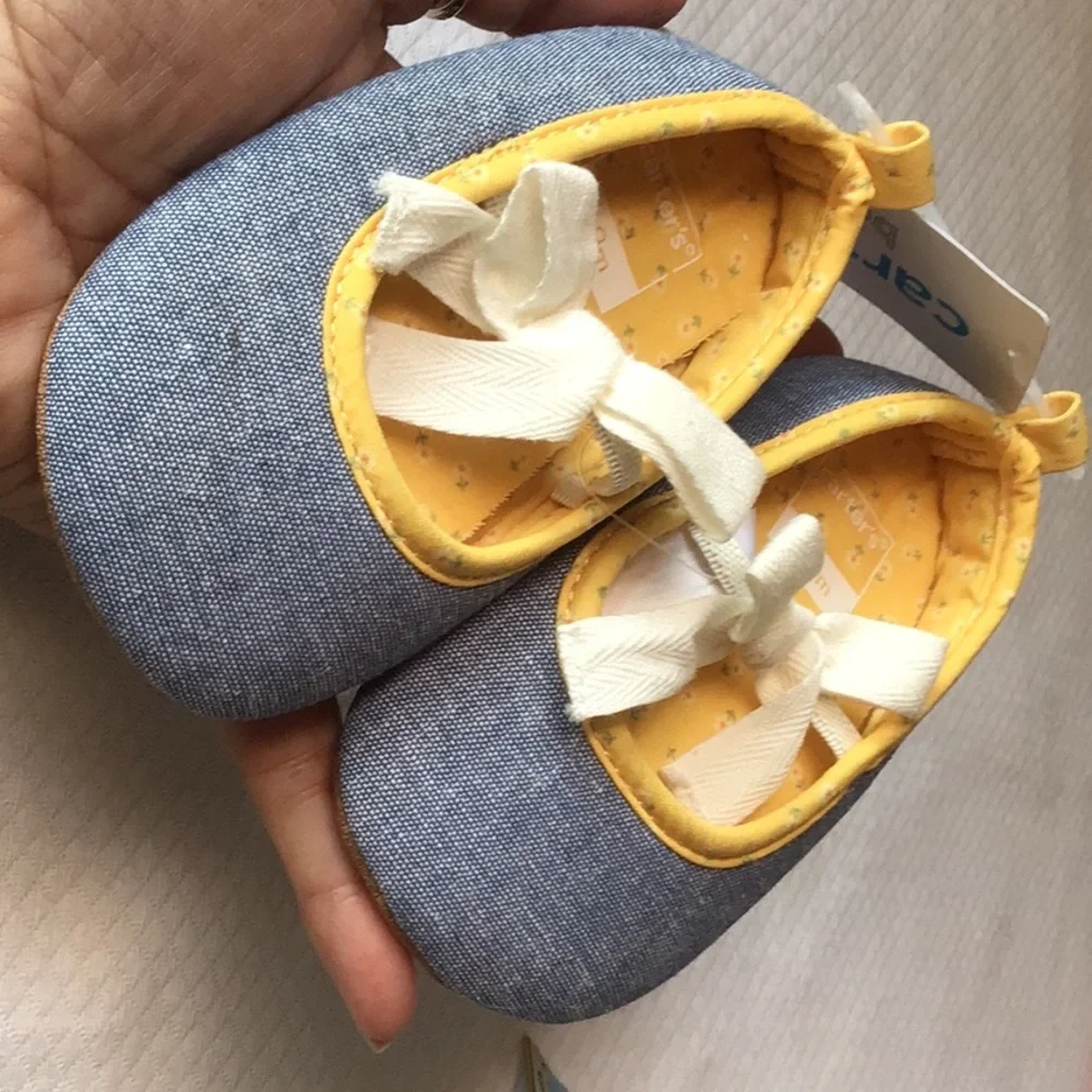 Baby Shoes,NWT Denim ,Calico w/Grossgrain Ribbon Ties